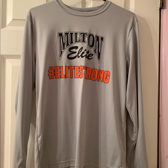 Shirt - Picture 3 of 3